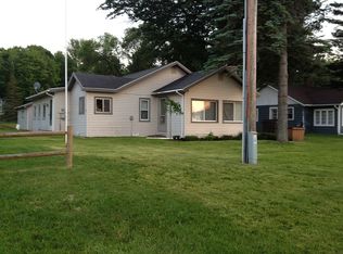 6330 Sunset Dr, Saint Helen, MI 48656