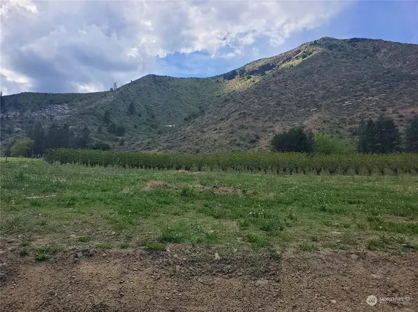 43 Cereza Lane, Wenatchee, WA 98801