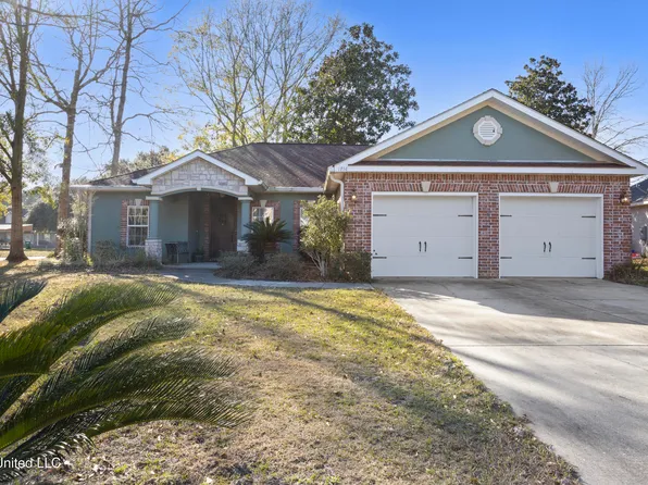 1716 Perdido Blvd, Gautier, MS 39553