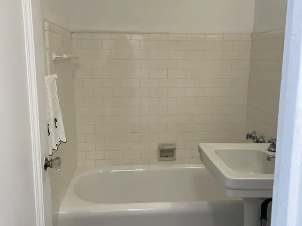 45 Tudor City Place image 8 of 8