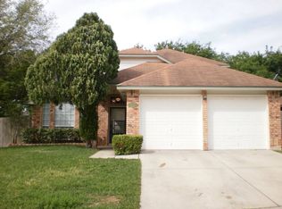 2801 Hillview Ln, Schertz, TX 78154
