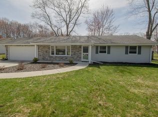 2060 Garden Ln, Hudson, OH 44236