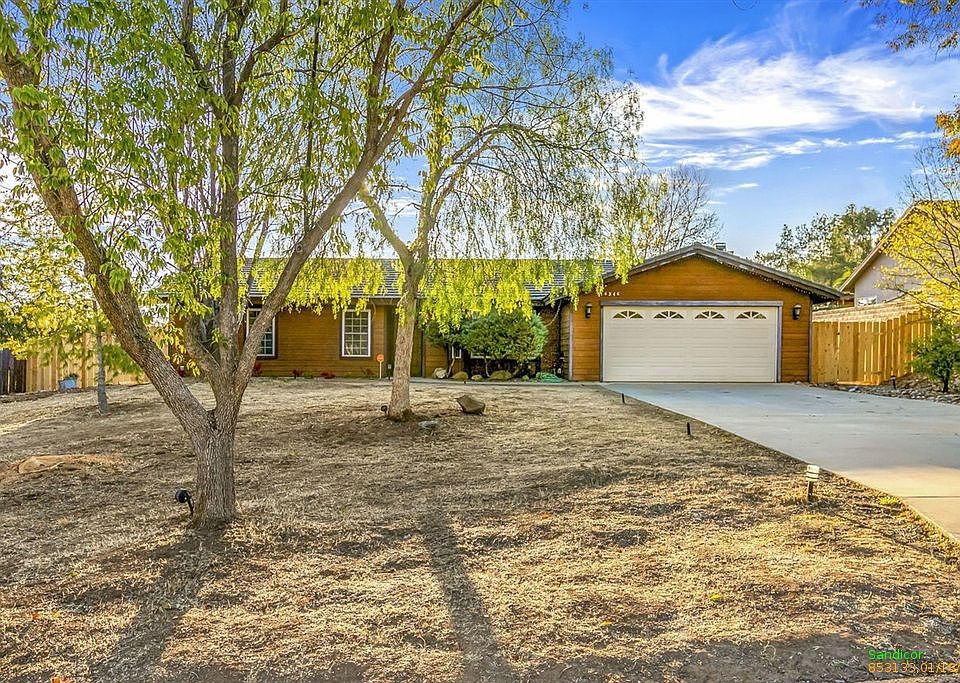 1st image of 16346 Arena Dr