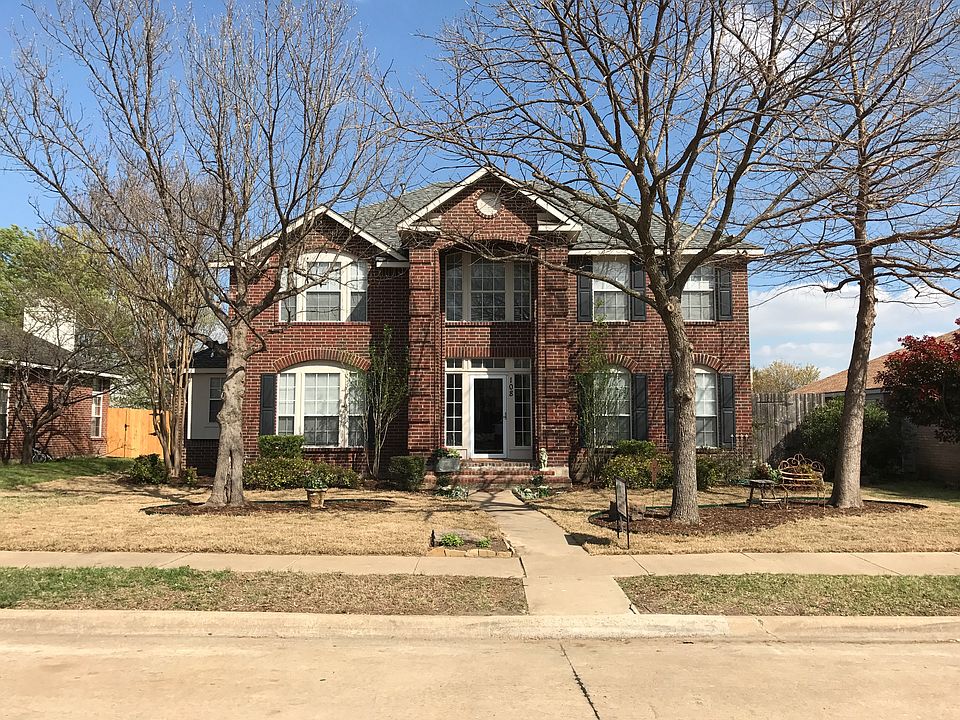 1st image of 108 Pullman Pl