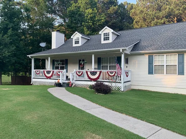 29 Wey Bridge Ct, White, GA 30184