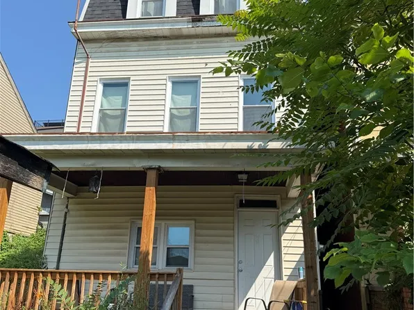 1328 Diana St, Pittsburgh, PA 15212