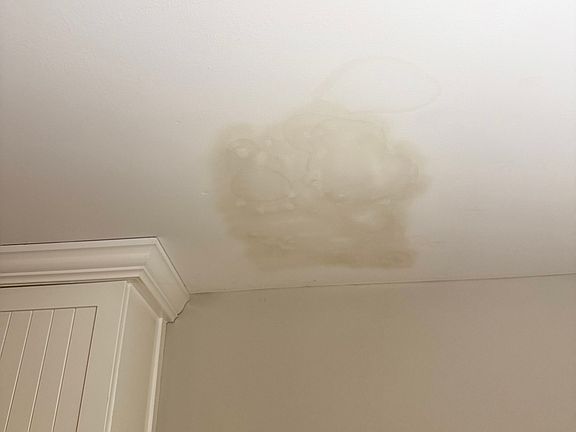 4th image of 3345 Eisenhower Cir SE