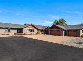 14041 SW Peninsula Dr, Terrebonne, OR