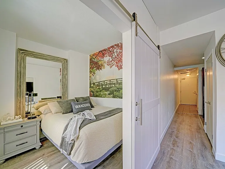 530 K St #518 — Photo 4