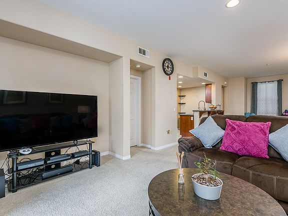 3rd image of 243 Riverdale Ct APT 419