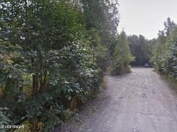 10121 N Silva Via Ct, Palmer, AK 99645