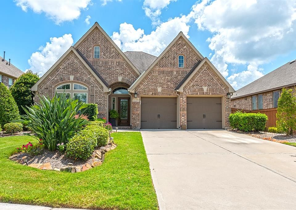 1st image of 17707 Luminaire Ln