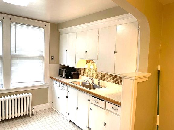 5th image of 573 W Ferry St APT 2A