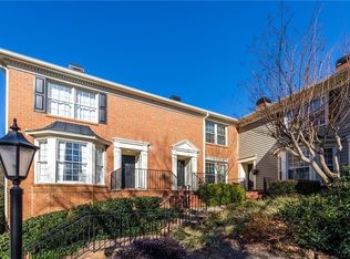 68 Mount Vernon Cir, Sandy Springs, GA 30338