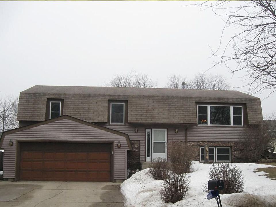 1st image of 1914 Brookside Dr