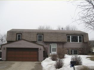 1914 Brookside Dr, Albert Lea, MN 56007