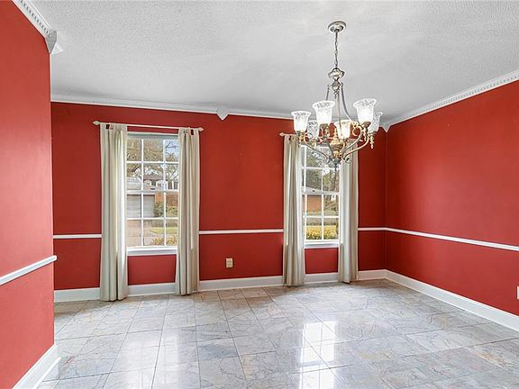 4th image of 3817 N Teak Ave