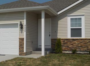 9228 N Gower Ave, Kansas City, MO 64154