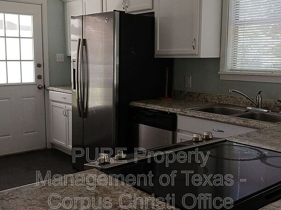 5th image of 1329 Oak Park Dr