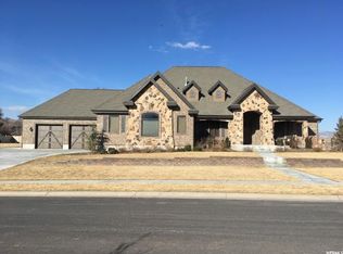15088 S Desert Eagle Cir, Bluffdale, UT 84065