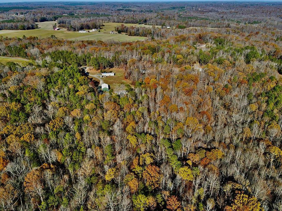 2nd image of 216 Mozingo Rd