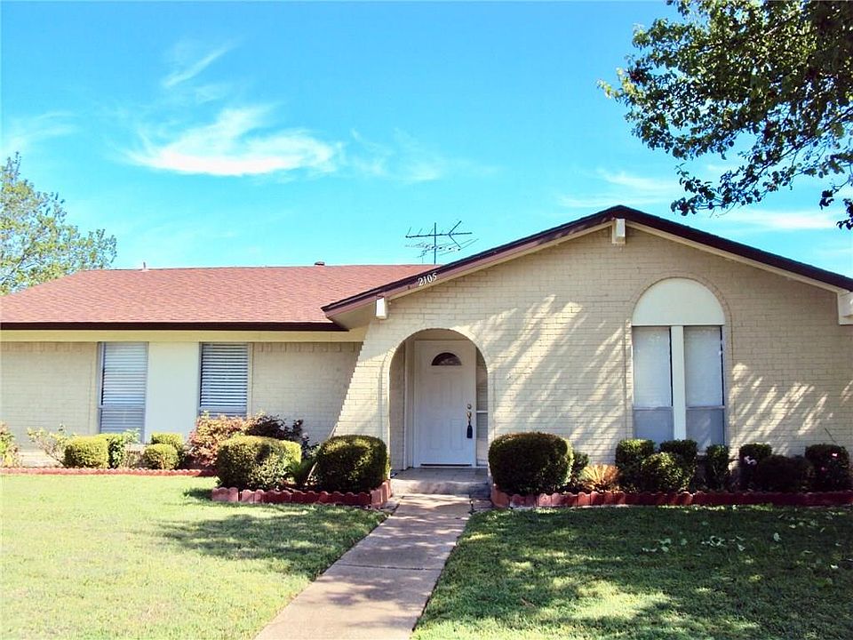 1st image of 2105 Berkner Dr