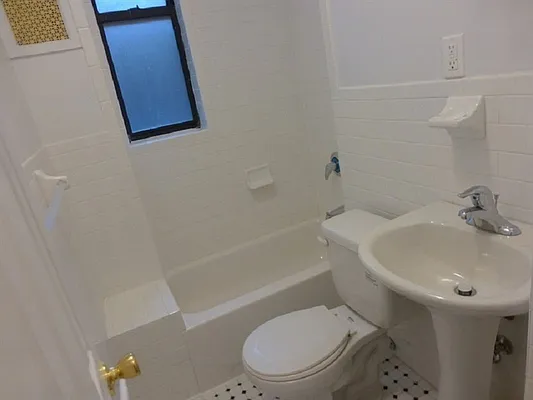 Rented by Corcoran | media 20