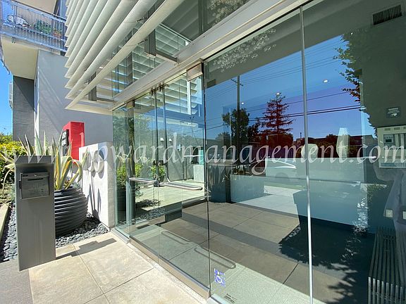 3rd image of 1700 Sawtelle Blvd APT 311