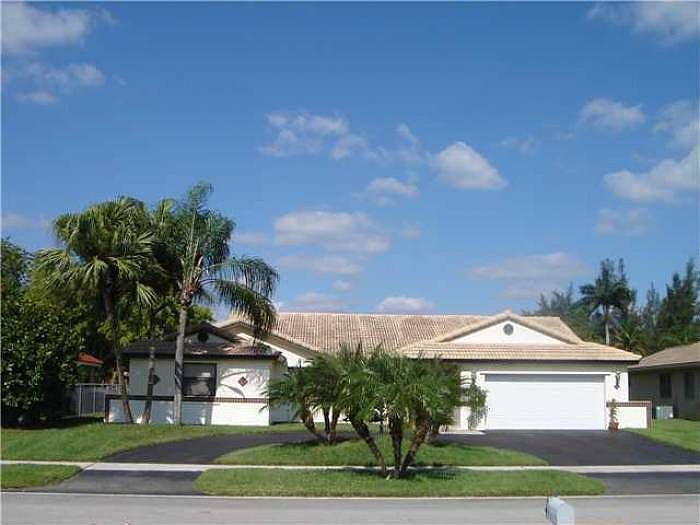 5051 Hawkes Bluff Ave, Davie, FL 33331 Zillow