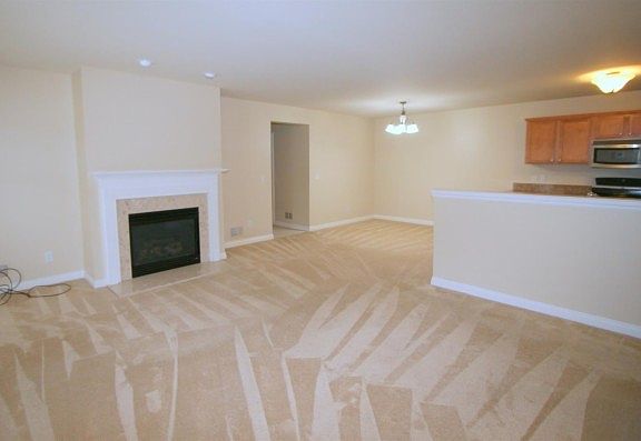 2nd image of 5694 Wellesley Ln