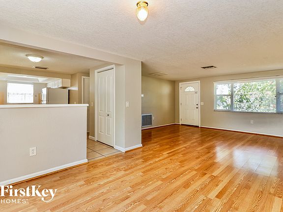 5th image of 5304 Bobwhite Dr