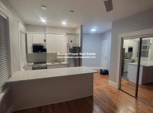 211 Park Dr #421, Boston, MA 02215