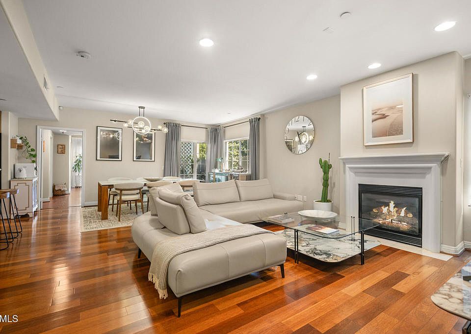 1st image of 616 S Wilton Pl APT 203