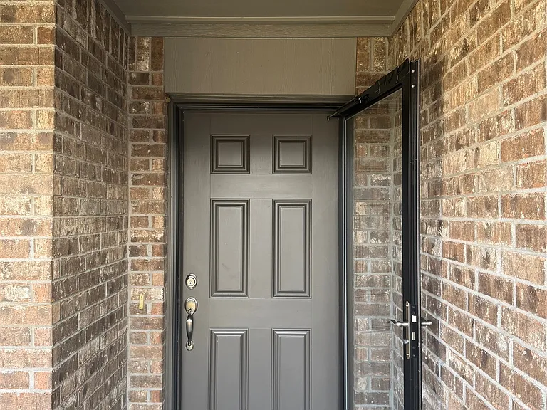 7413 S Hemlock Ave — Photo 4