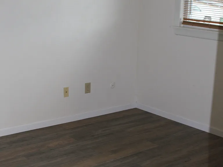 316 Homestead Ln #C — Photo 3