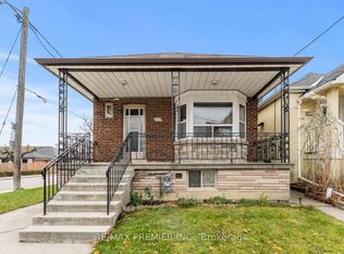 1013 Briar Hill Ave, Toronto, ON M6B 1M6