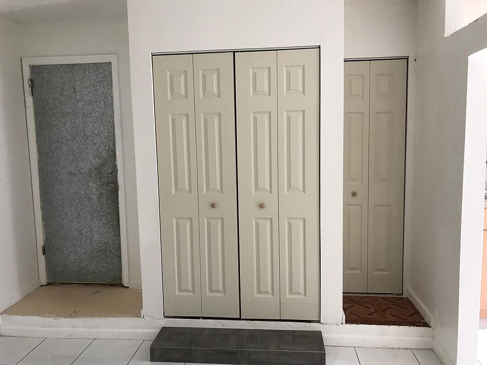 2nd image of 13700 N Kendall Dr