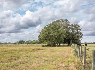 1 Harge Rd, Burton, TX 77835