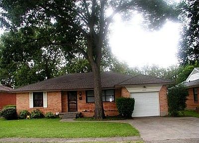1st image of 2542 Havenhurst Ave