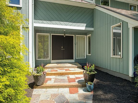 2nd image of 54 Barefoot Hill Rd
