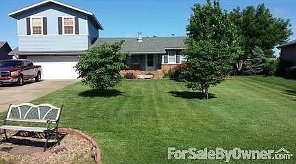 2nd image of 2768 Scott Ave