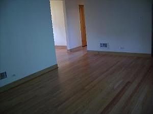 4th image of 1828 Burns Ave