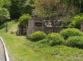 Godfreys Gate, Stroudsburg, PA 18360