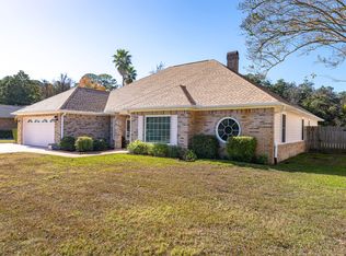 265 Brian Cir, Mary Esther, FL 32569