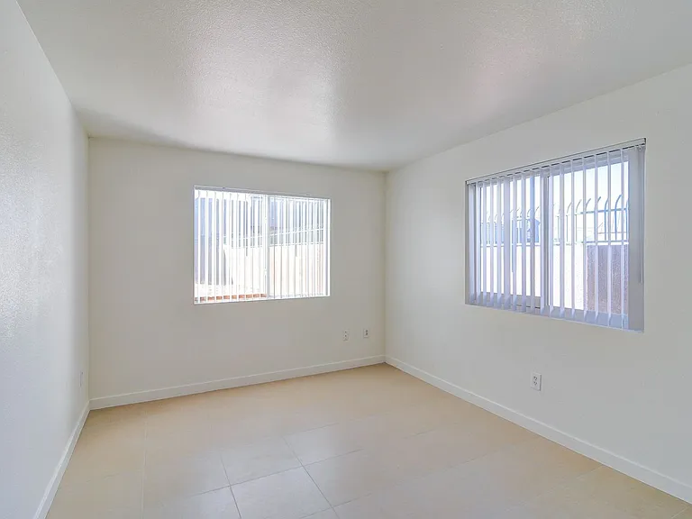 3956 Danny Melamed Ave #101 — Photo 8