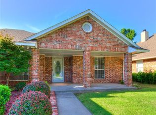 8316 NW 70th St, Oklahoma City, OK 73132