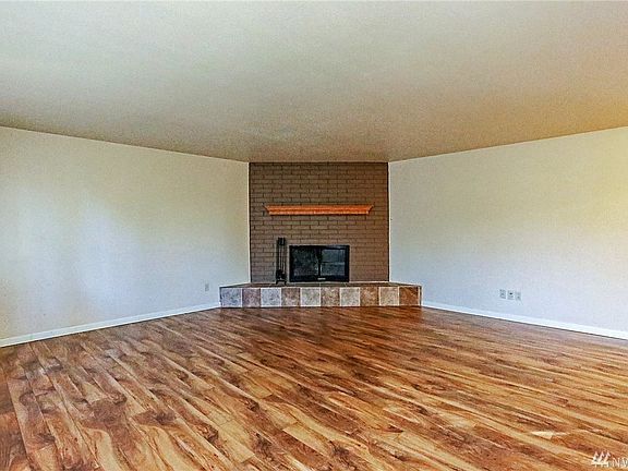 3rd image of 8002 65th Avenue Ct SW