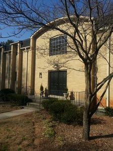 5400 Roswell Rd, Sandy Springs, GA, 30342