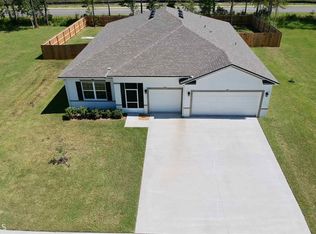 111 Yellowood Dr, Kingsland, GA 31548