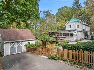 319 Croton Dam Rd, Ossining, NY 10562